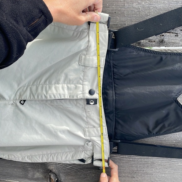 Snowboarding pants - Picture 4 of 7